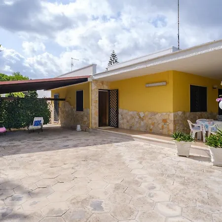 Rita A 200m Dal Mare